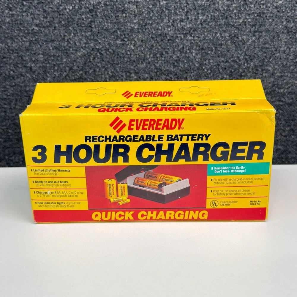 Vintage Eveready QCC4 3 Hour Quick Battery Charger for AA AAA C D 9V Ni-Cd 1992